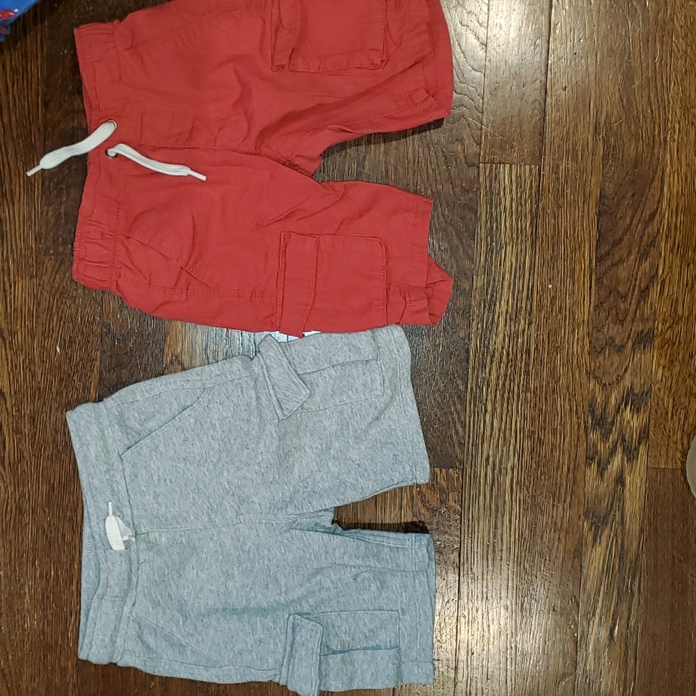 Old Navy cargo shorts